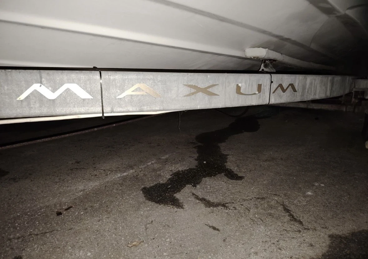 Моторна яхта Maxum 1800SR, снимка 12 - Воден транспорт - 54240840