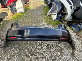 Задна броня за Toyota Avensis. III. T27 седан. Тойота Авенсис. Sedan.  С забележки. , снимка 1
