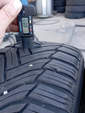 Гуми Зимни 215/60R16, снимка 8