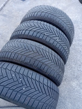 Гуми Зимни 215/60R16, снимка 3