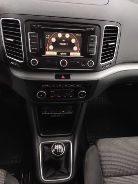 VW Sharan 2.0 TDI ПАНОРАМА, снимка 15