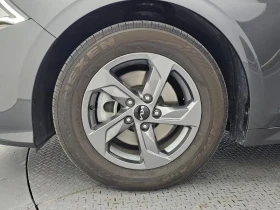 Kia K5, снимка 5