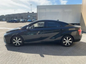 Toyota Mirai 113 kW | Mobile.bg    5