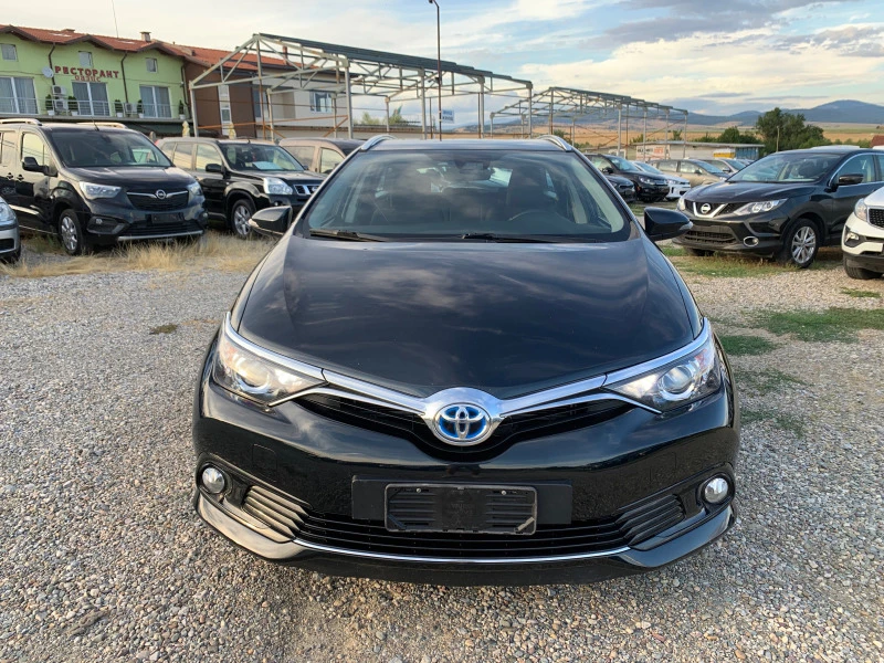 Toyota Auris 1.8-HIBRID PERFEKT euro6B, снимка 2 - Автомобили и джипове - 41809933