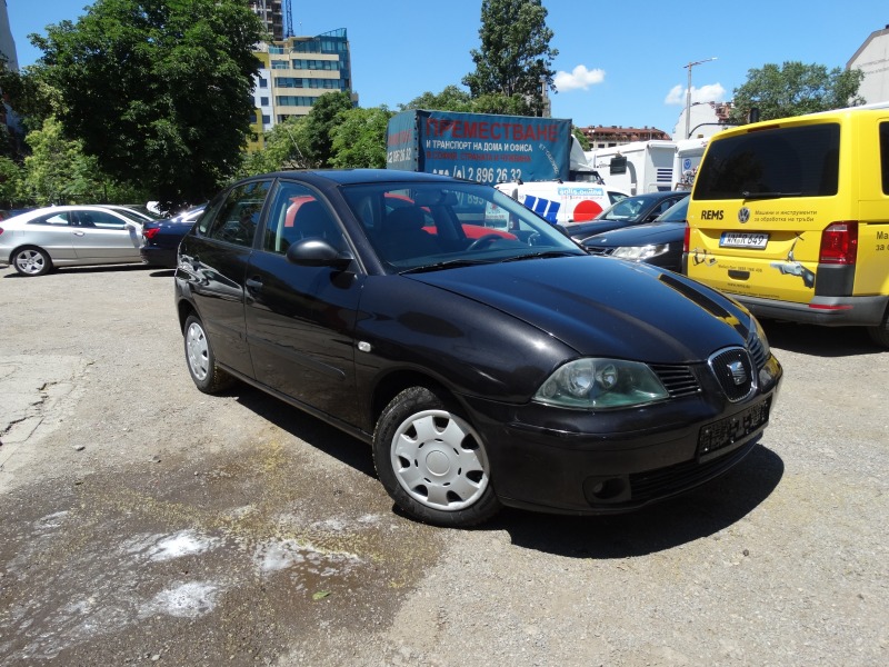 Seat Ibiza 1.2 I , снимка 1 - Автомобили и джипове - 46085112
