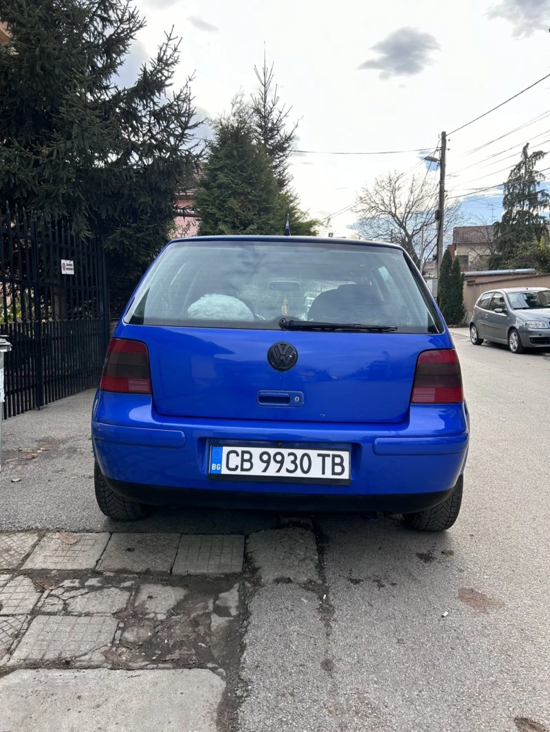 VW Golf, снимка 11 - Автомобили и джипове - 47682892