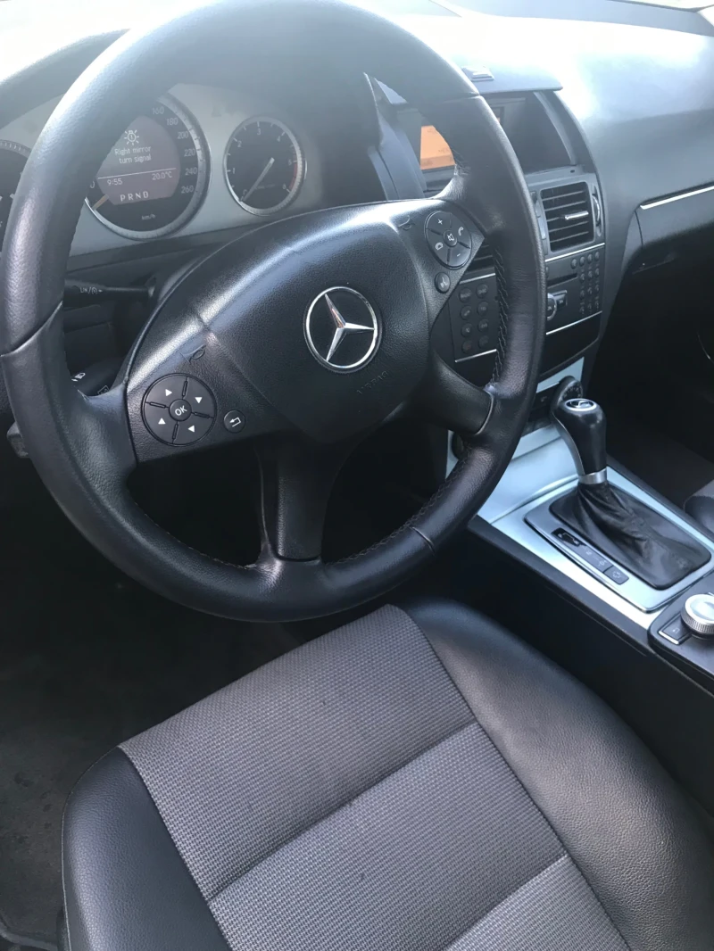 Mercedes-Benz C 220 CDI Avantgarde, снимка 5 - Автомобили и джипове - 49235365