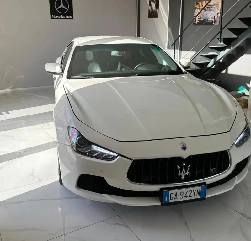 Maserati Ghibli, снимка 2 - Автомобили и джипове - 49260657