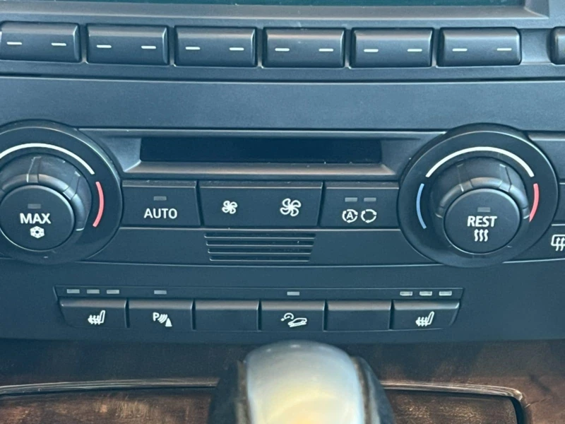 BMW 325 XI, снимка 10 - Автомобили и джипове - 51661111