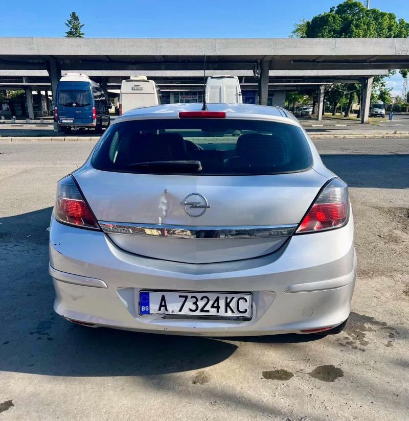 Opel Astra H, снимка 5 - Автомобили и джипове - 51630301
