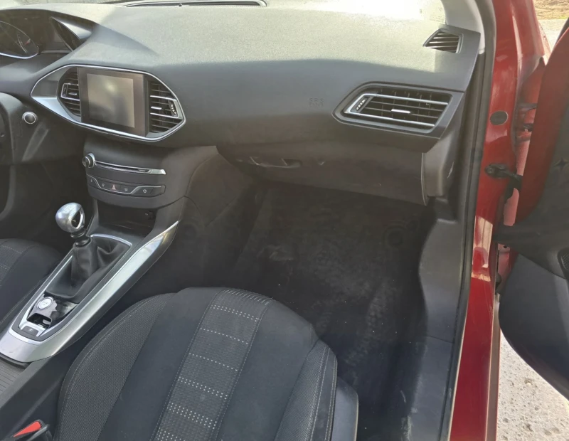 Peugeot 308 Panorama SW, снимка 6 - Автомобили и джипове - 51853836