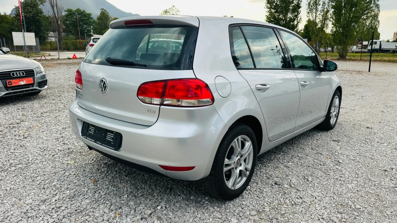 VW Golf 6 1.6tdi-нави-euro 5 Италия, снимка 4 - Автомобили и джипове - 51208571