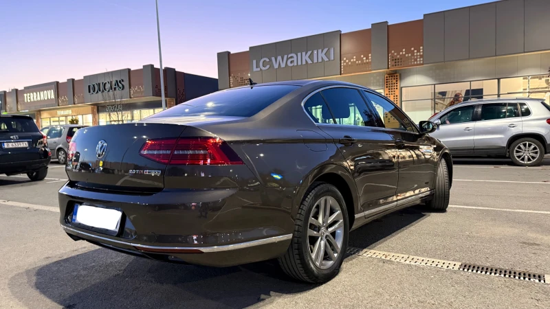 VW Passat Highline 4MOTION, снимка 3 - Автомобили и джипове - 52294928