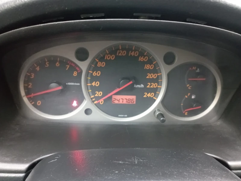 Honda Stream, снимка 9 - Автомобили и джипове - 52340440