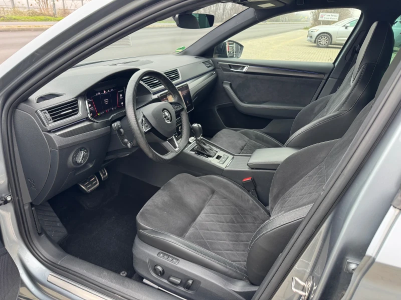 Skoda Superb 2.0TDI#SPORTLINE#ALCANTARA#DISTRONIC#ОБСЛУЖЕНА, снимка 9 - Автомобили и джипове - 52832390