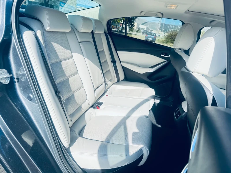 Mazda 6 Ultimate 2.2 Skyactive - D, снимка 12 - Автомобили и джипове - 53412242