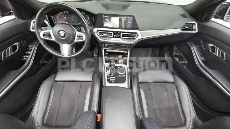 BMW 330 HEAD-UP* NIGHT VISION* АЛКАНТАРА* ПАНОРАМА* , снимка 8 - Автомобили и джипове - 55000549