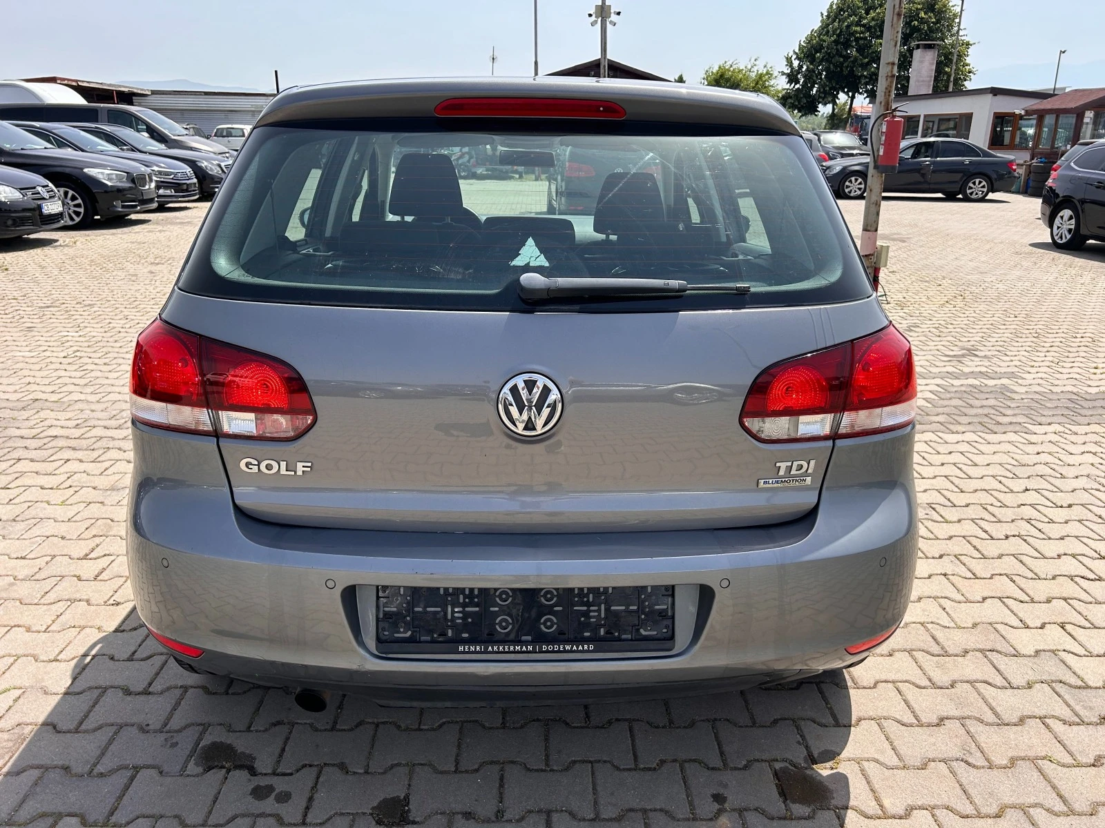 VW Golf 1.6TDI EURO 5 ЛИЗИНГ - изображение 7