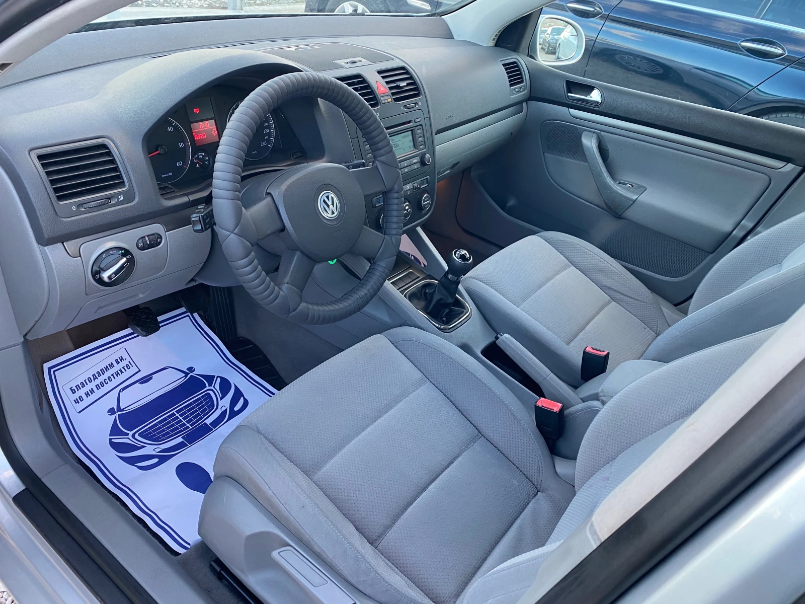 VW Golf 1.9TDi, Comfort, КЛИМАТРОНИК, ПОДГР, ТЕМПОМАТ,  - изображение 8