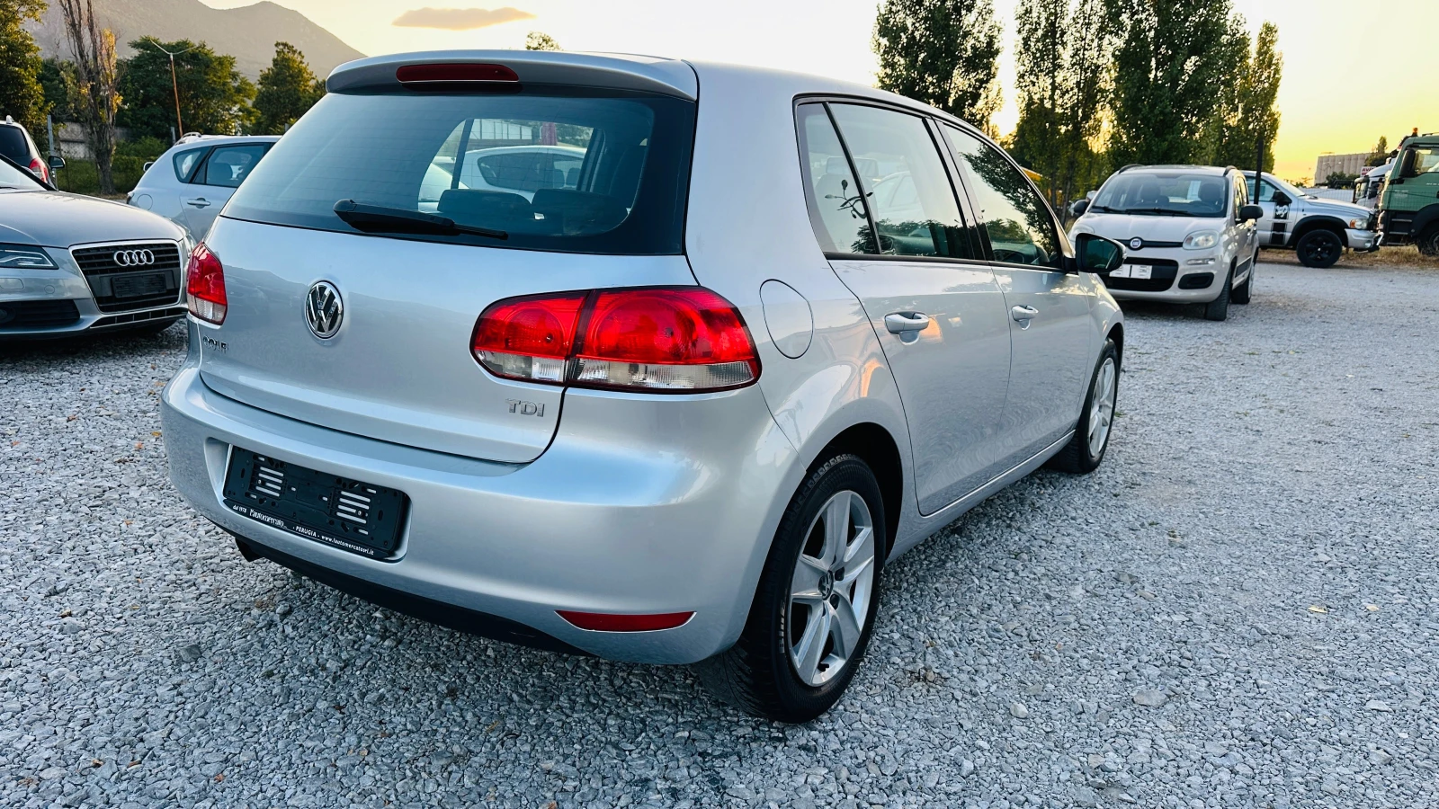 VW Golf 6 1.6tdi-нави-Италия - изображение 4
