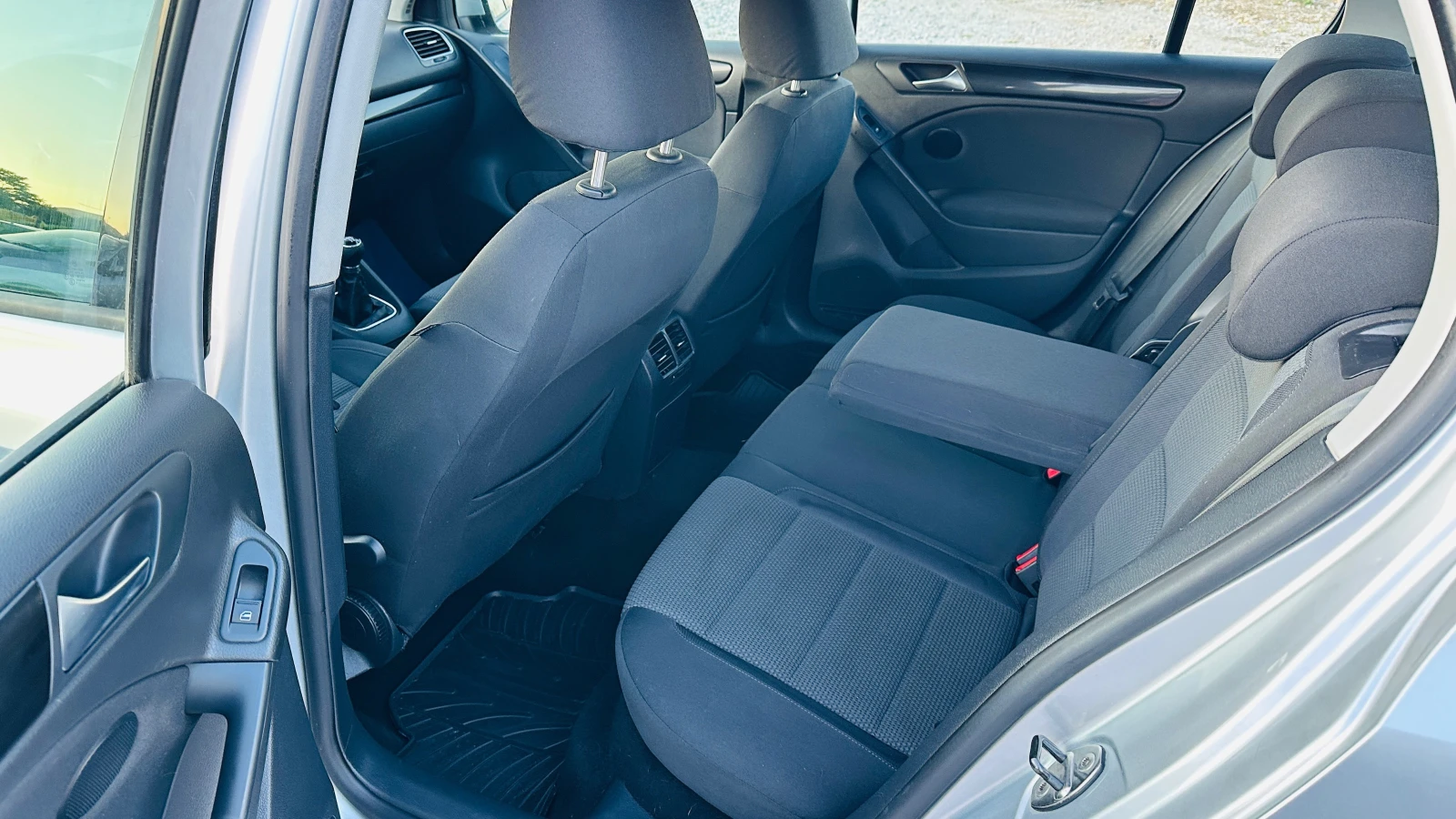VW Golf 6 1.6tdi-нави-Италия - изображение 8