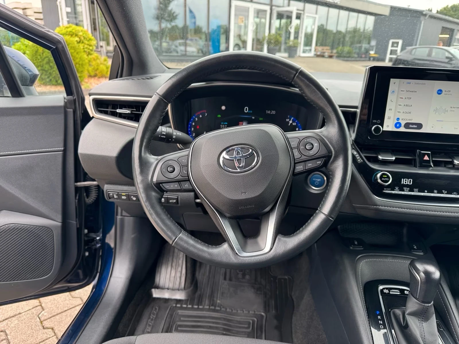 Toyota Corolla HEV/TOURING-SPORTS/98HP/CAM/AMBI/DIGI./KLESS/541f | Mobile.bg   12