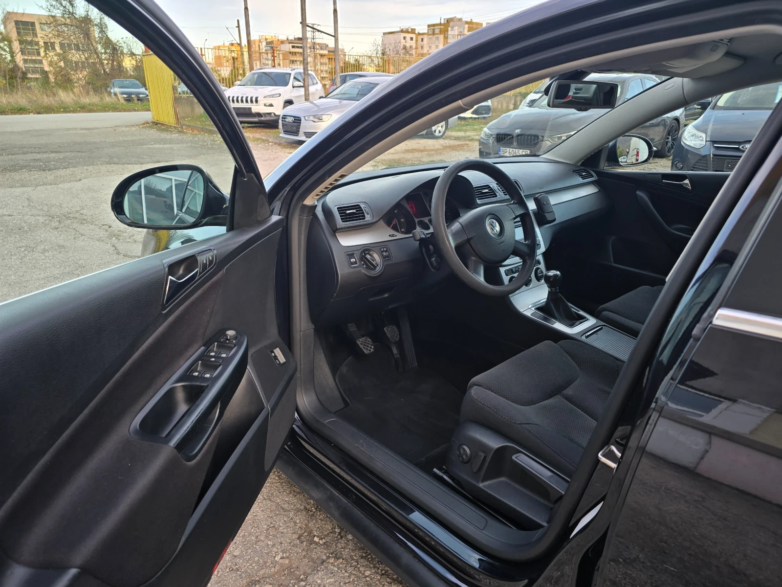 VW Passat 2.0 TDI 140 COMMON RAIL ITALY | Mobile.bg   9