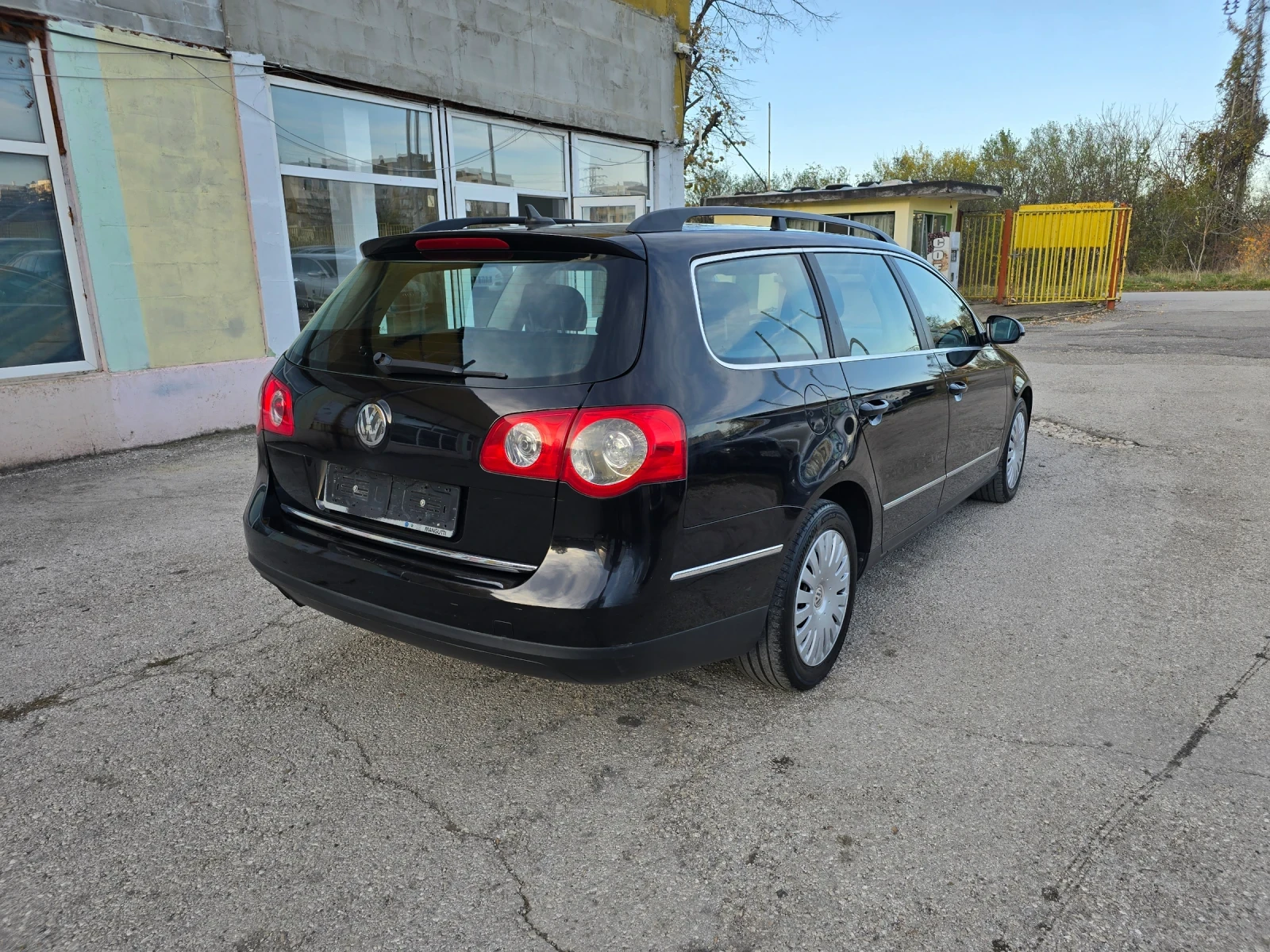 VW Passat 2.0 TDI 140 COMMON RAIL ITALY | Mobile.bg   5