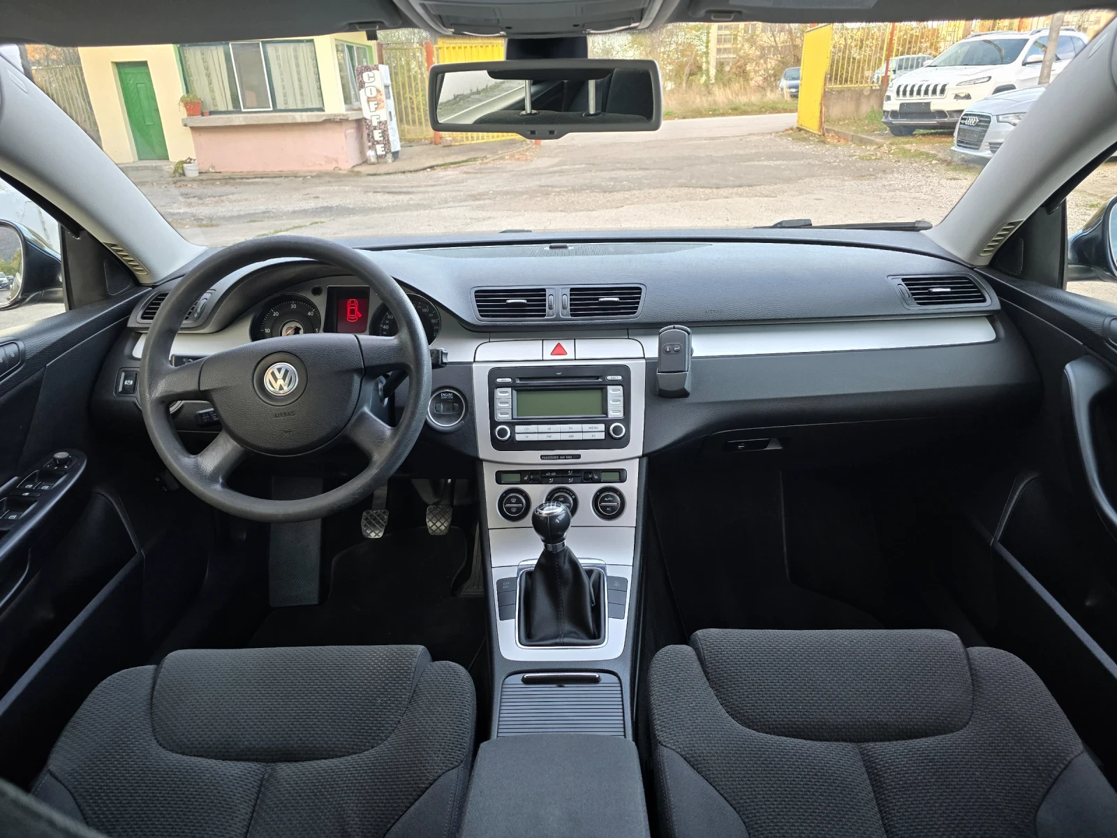 VW Passat 2.0 TDI 140 COMMON RAIL ITALY | Mobile.bg   15