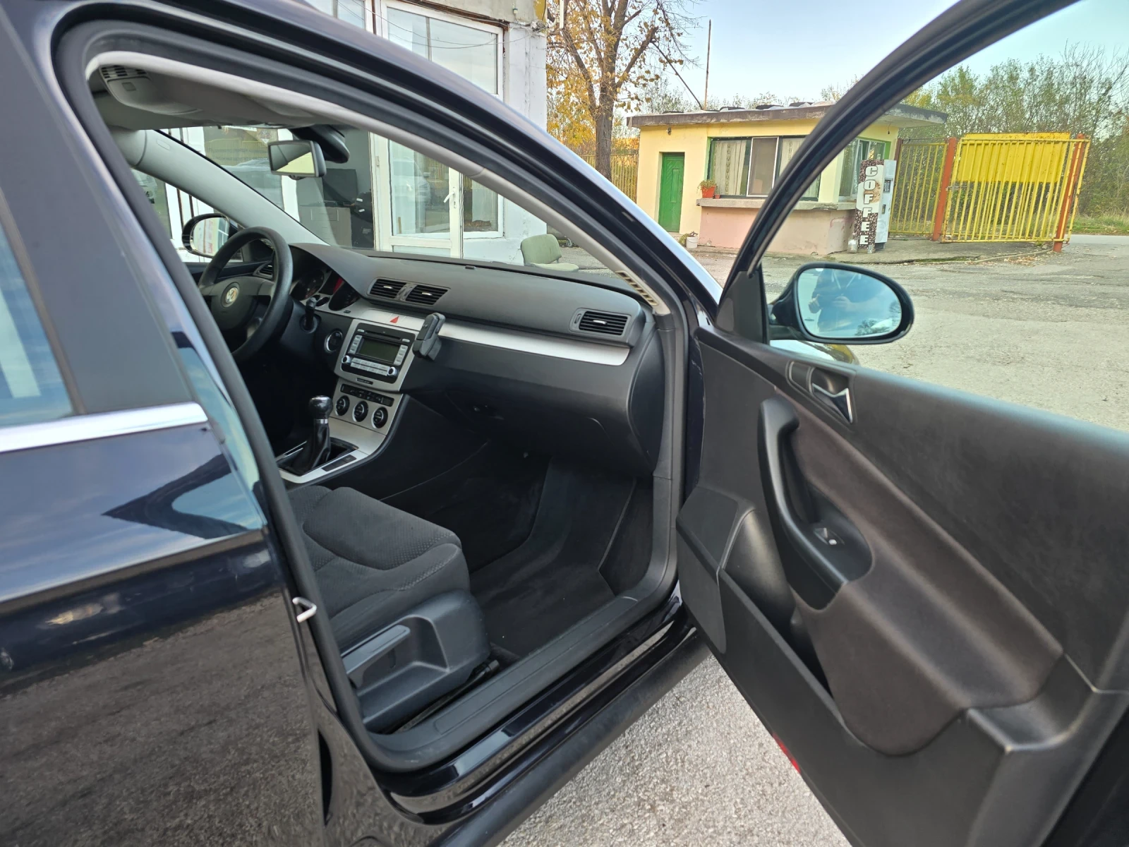 VW Passat 2.0 TDI 140 COMMON RAIL ITALY | Mobile.bg   13