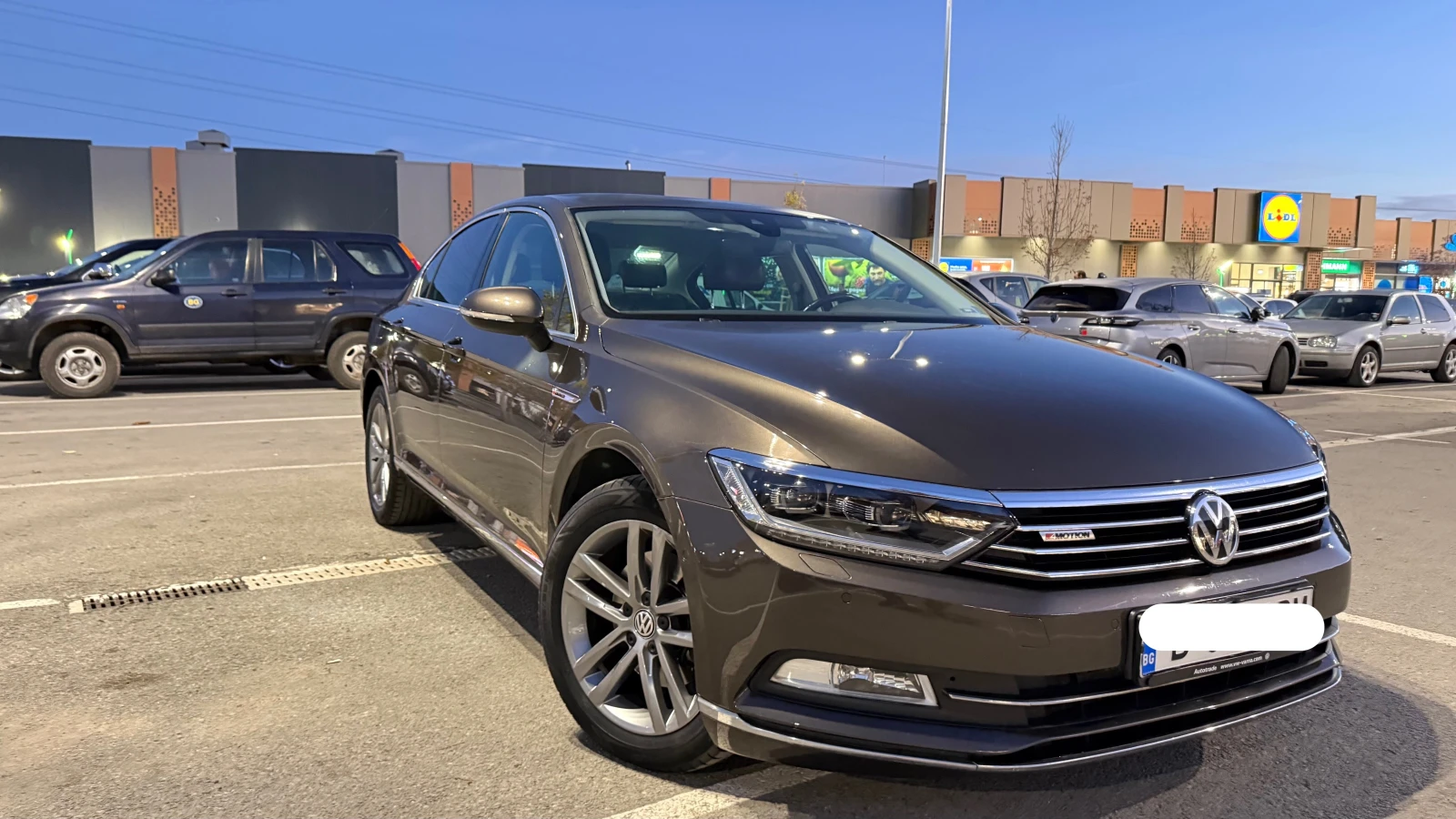 VW Passat Highline 4MOTION - изображение 4