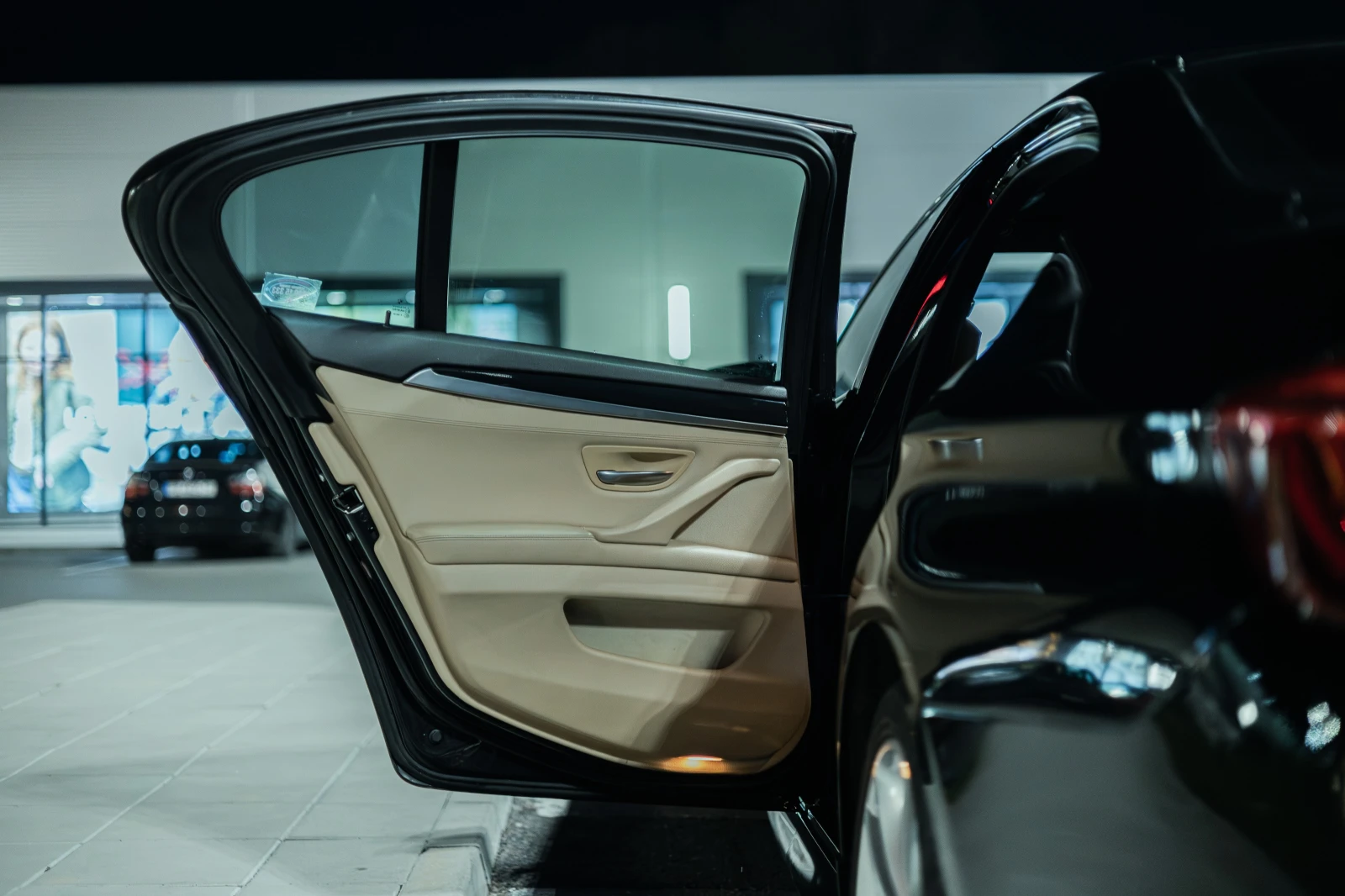 BMW 530 XDRIVE/M PACK/MEMORY/BLIND SPOT/360/RECARO/������� | Mobile.bg � ����������� 15