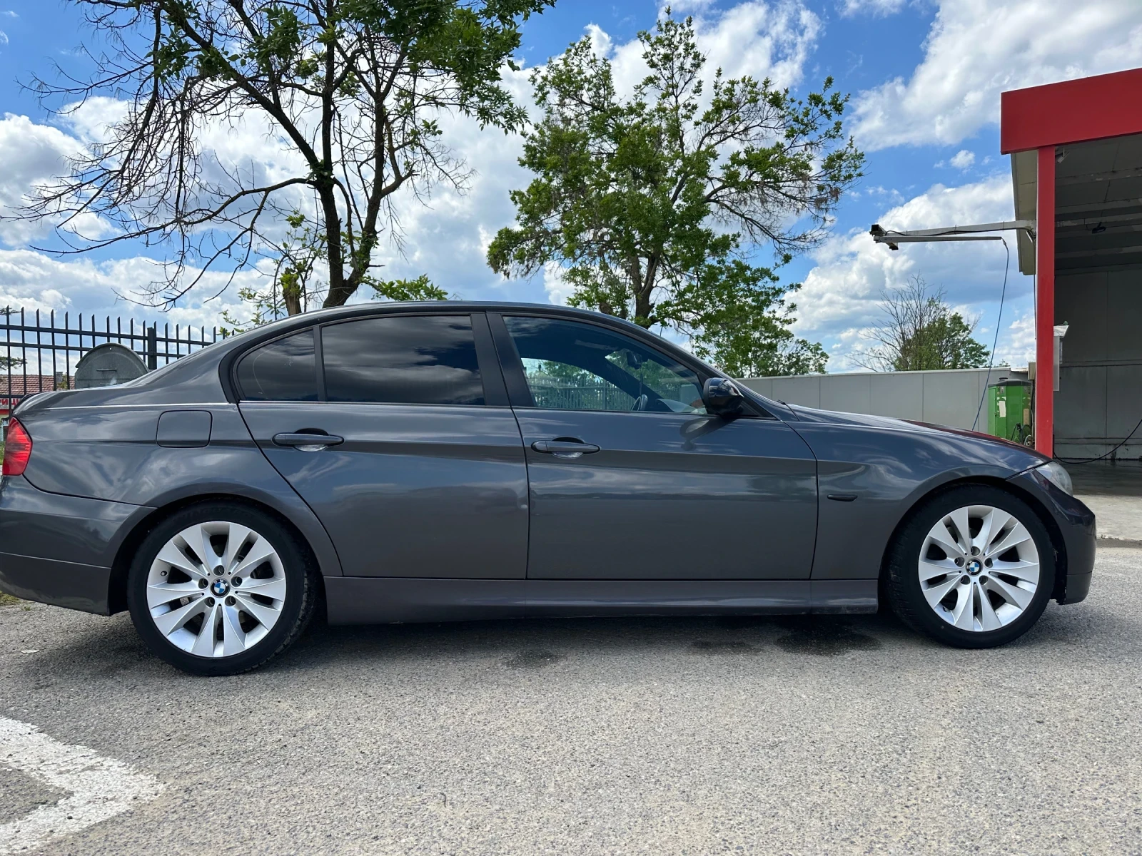 BMW 320  - изображение 3