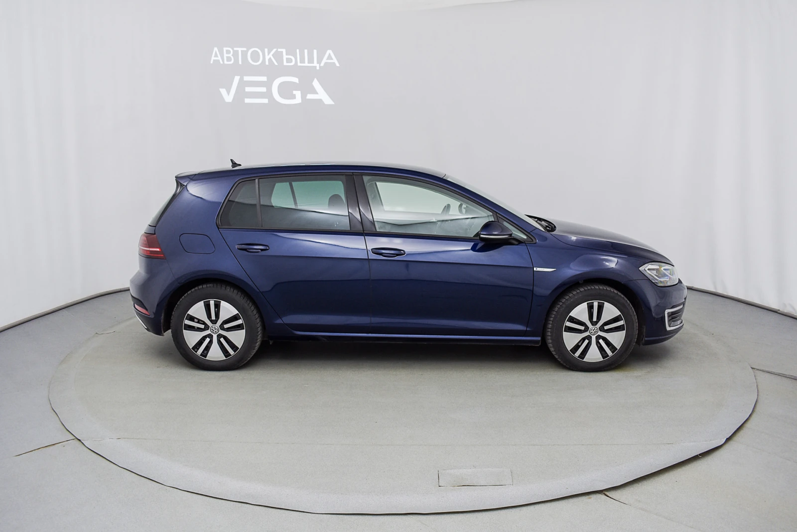 VW Golf Electric 36 KW/H - изображение 5