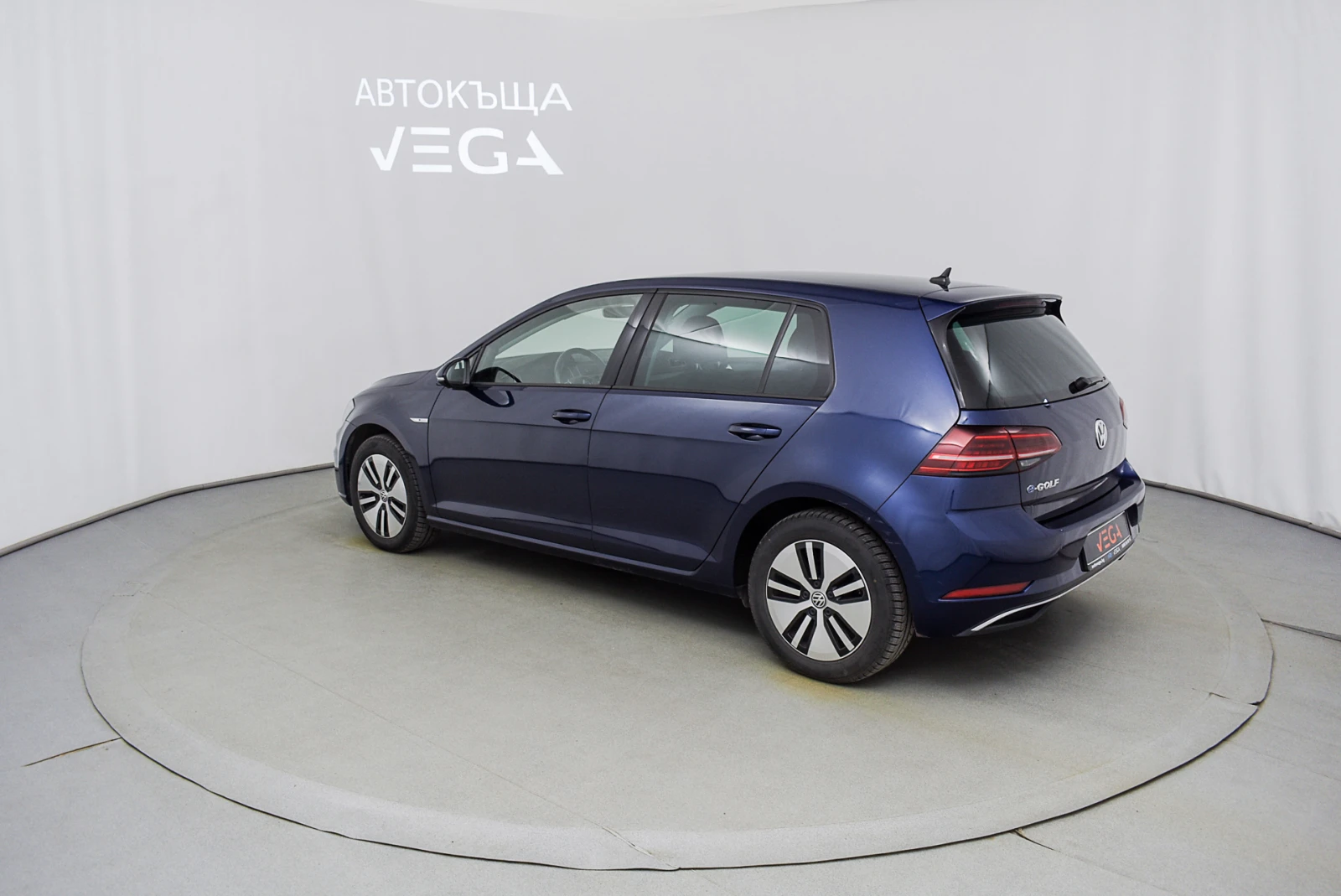 VW Golf Electric 36 KW/H - изображение 3