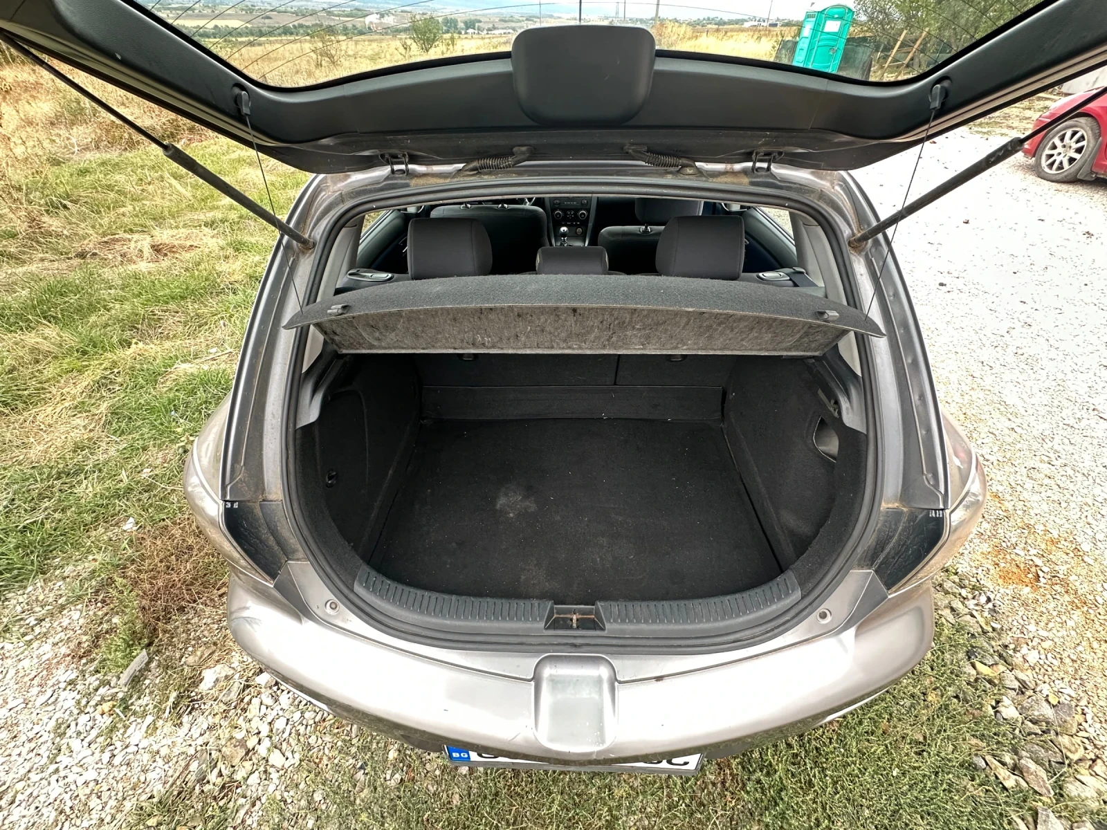 Mazda 3 1.6 hdi Цяла на части - изображение 8