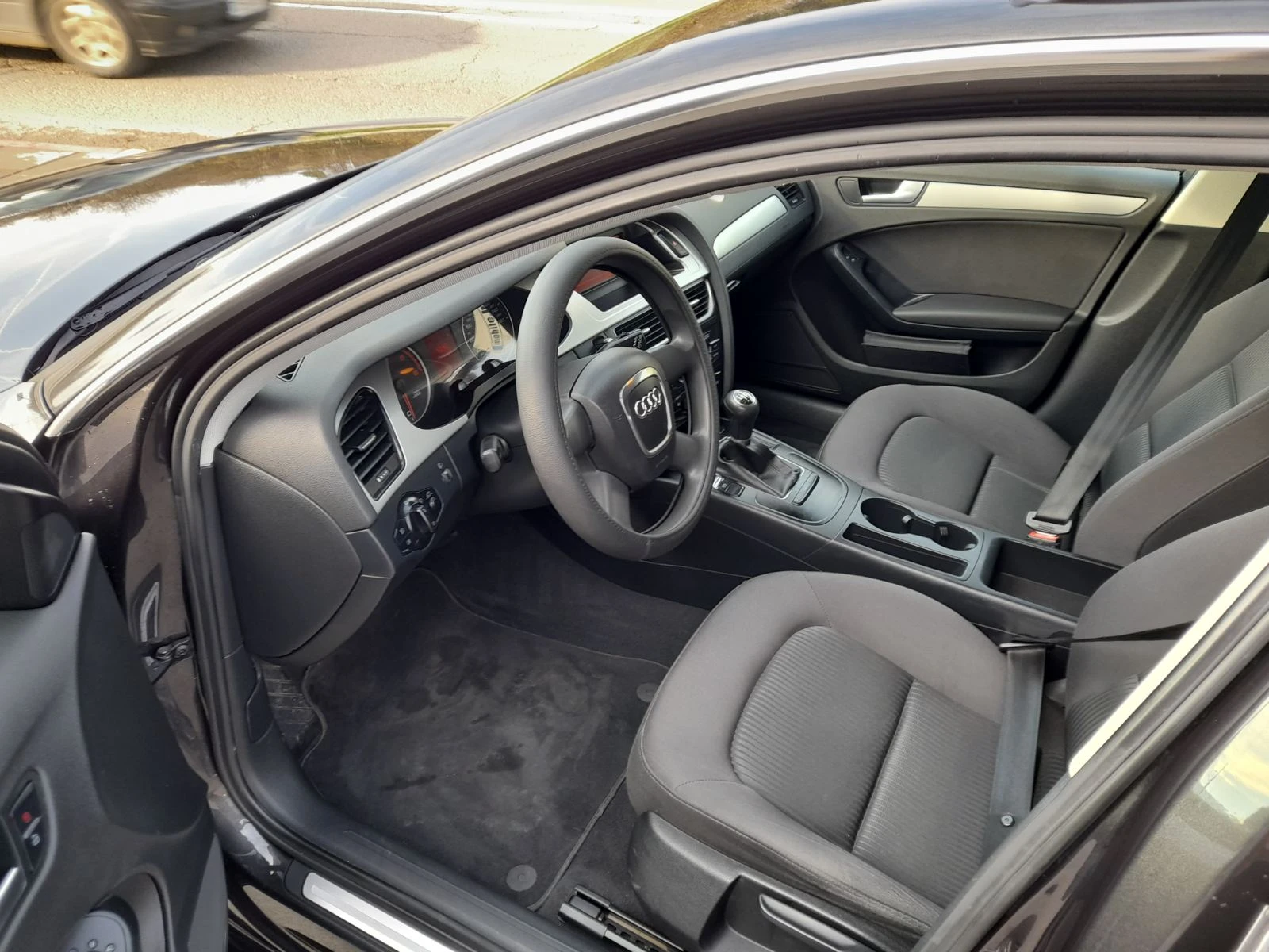 Audi A4  - изображение 7