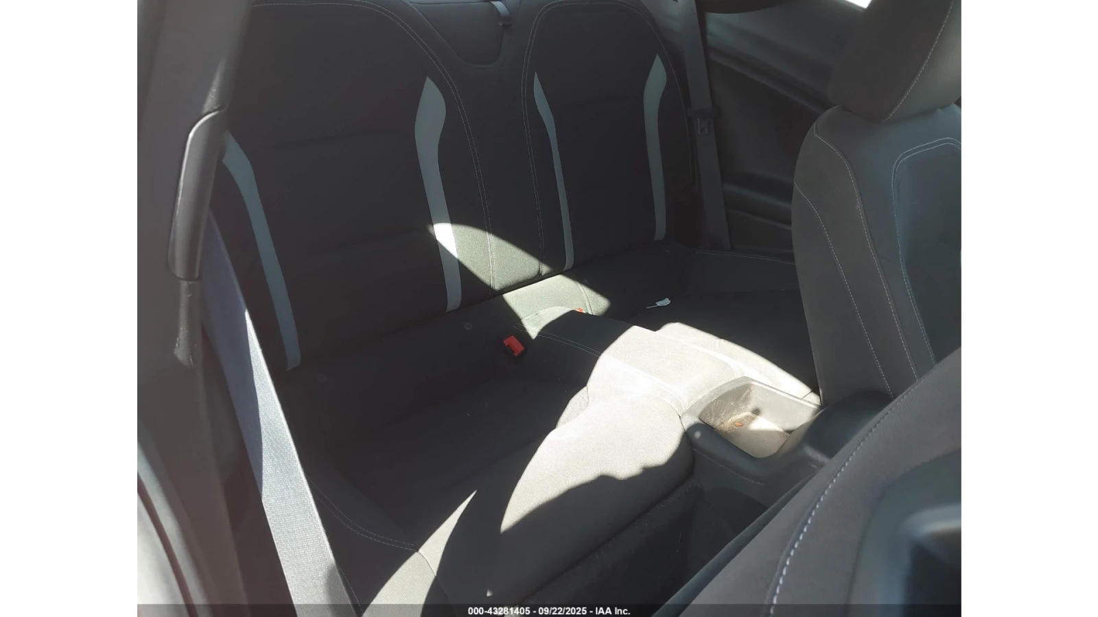 Chevrolet Camaro   1LT - изображение 9