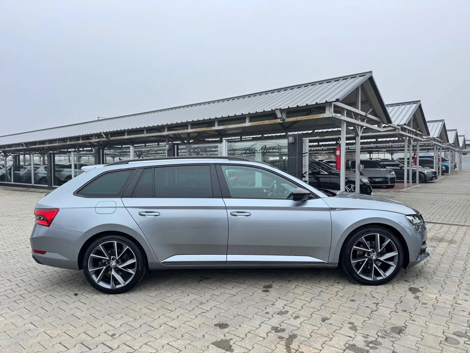 Skoda Superb 2.0TDI#SPORTLINE#ALCANTARA#DISTRONIC#ОБСЛУЖЕНА - изображение 6