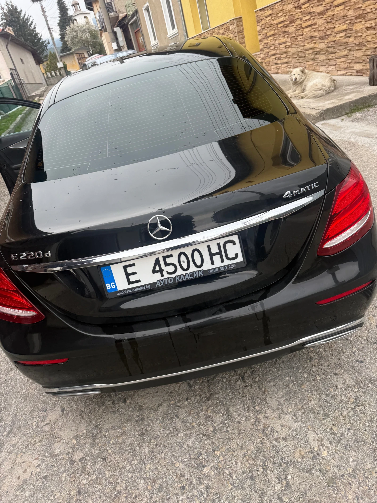 Mercedes-Benz E 220, снимка 5 - Автомобили и джипове - 54182893