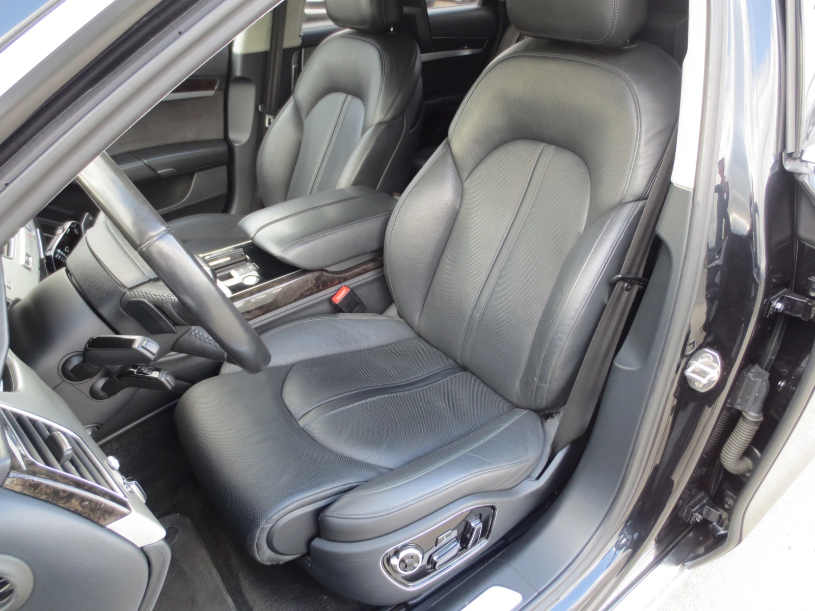 Audi A8 4.2 TDI, снимка 10 - Автомобили и джипове - 54249601