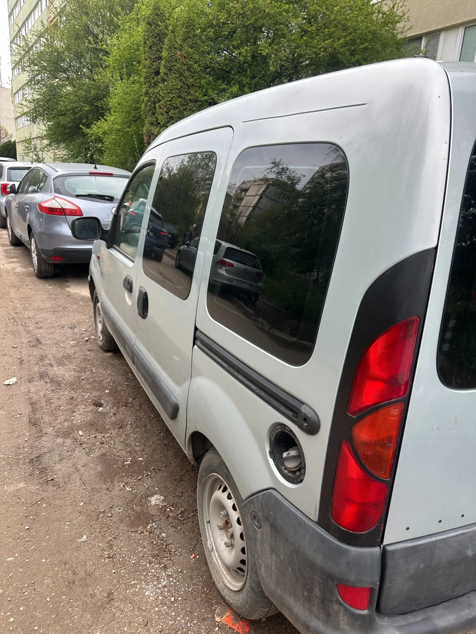 Renault Kangoo, снимка 2 - Автомобили и джипове - 54284900