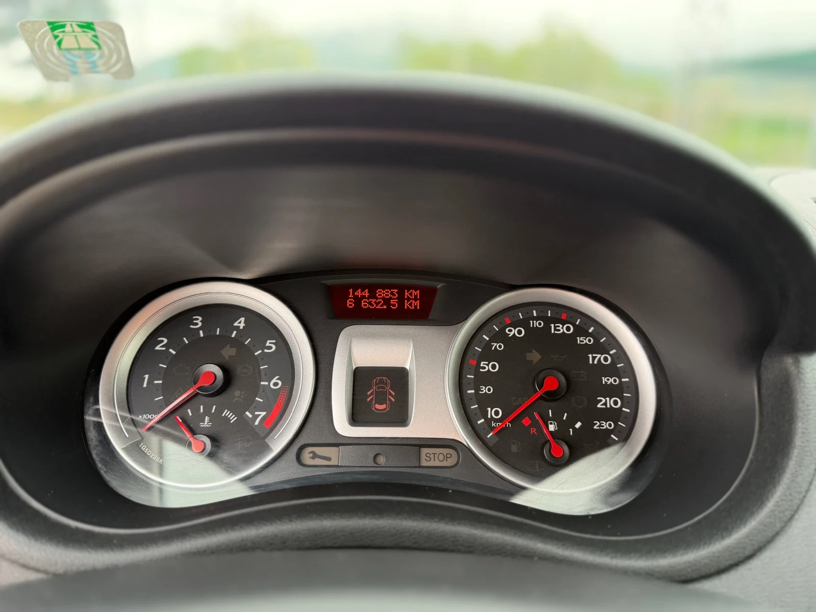 Renault Clio 1.2Benzin/144000km, снимка 13 - Автомобили и джипове - 54366247