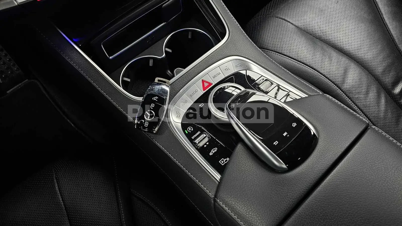 Mercedes-Benz S 350 BURMESTER/МАСАЖИ/ОБДУХВАНЕ/ПАНОРАМА/360, снимка 5 - Автомобили и джипове - 54567556