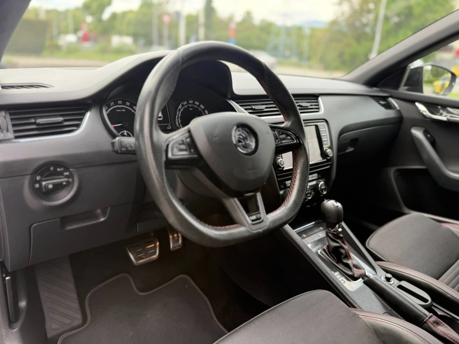Skoda Octavia VRS SWISS !!! , снимка 11 - Автомобили и джипове - 54602514