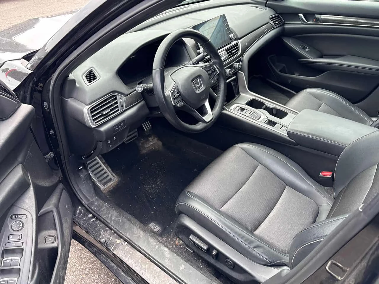 Honda Accord * Sport 2.0 * АВТОКРЕДИТ БЕЗ ПЪРВОНАЧАЛНА ВНОСКА* , снимка 4 - Автомобили и джипове - 54842090