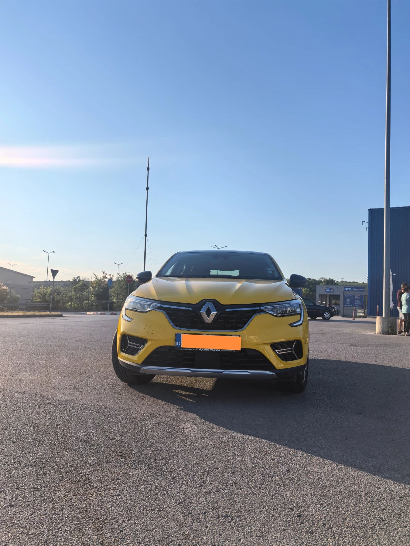 Renault Arkana, снимка 2 - Автомобили и джипове - 55093286