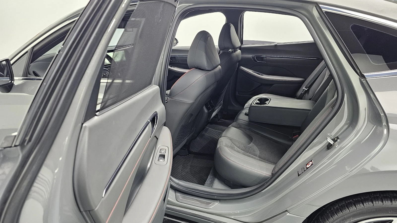 Hyundai Sonata 2.5 Turbo N Line* КАМЕРА* KEYLESS* КРАЙНА ЦЕНА, снимка 11 - Автомобили и джипове - 55243923