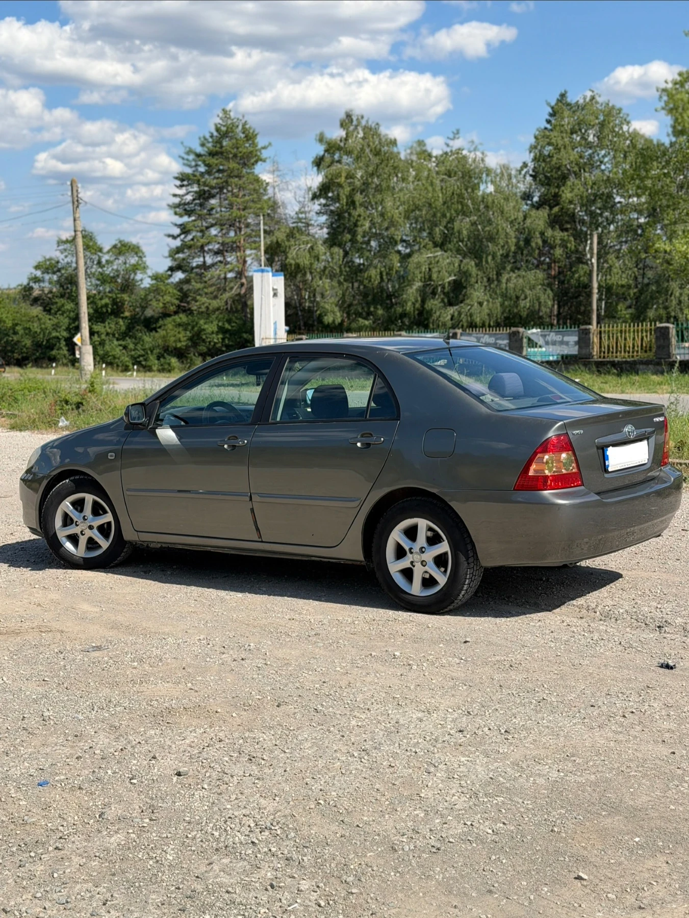 Toyota Corolla 1.6 VVT-i, снимка 4 - Автомобили и джипове - 55508587