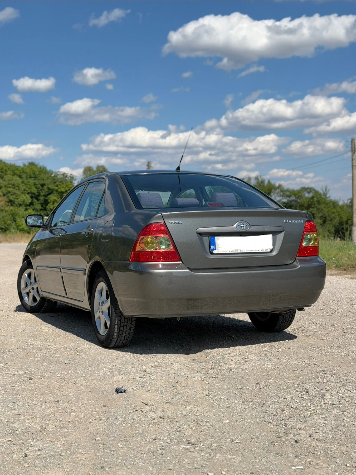 Toyota Corolla 1.6 VVT-i, снимка 5 - Автомобили и джипове - 55508587